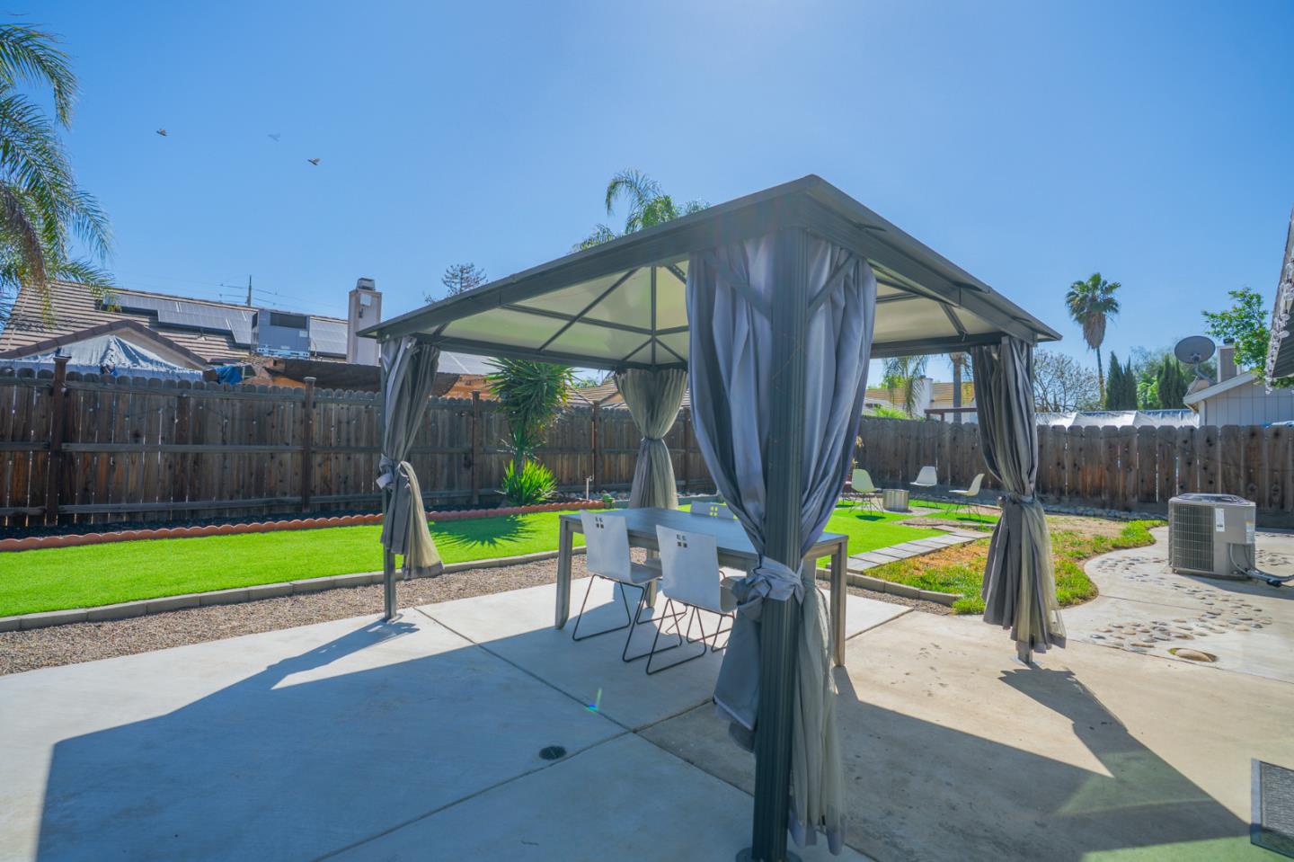 Detail Gallery Image 40 of 69 For 648 Pismo Way, Los Banos,  CA 93635 - 3 Beds | 2 Baths