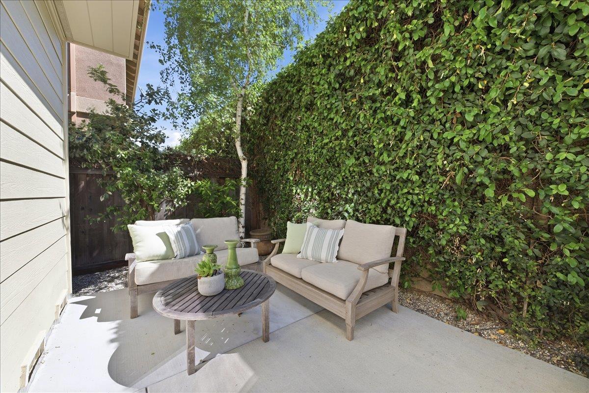 Detail Gallery Image 24 of 33 For 111 George Ct, Campbell,  CA 95008 - 4 Beds | 2/1 Baths