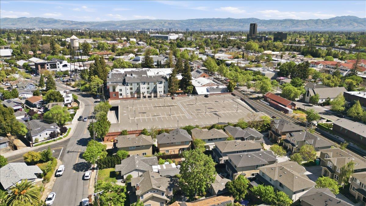 Detail Gallery Image 29 of 33 For 111 George Ct, Campbell,  CA 95008 - 4 Beds | 2/1 Baths