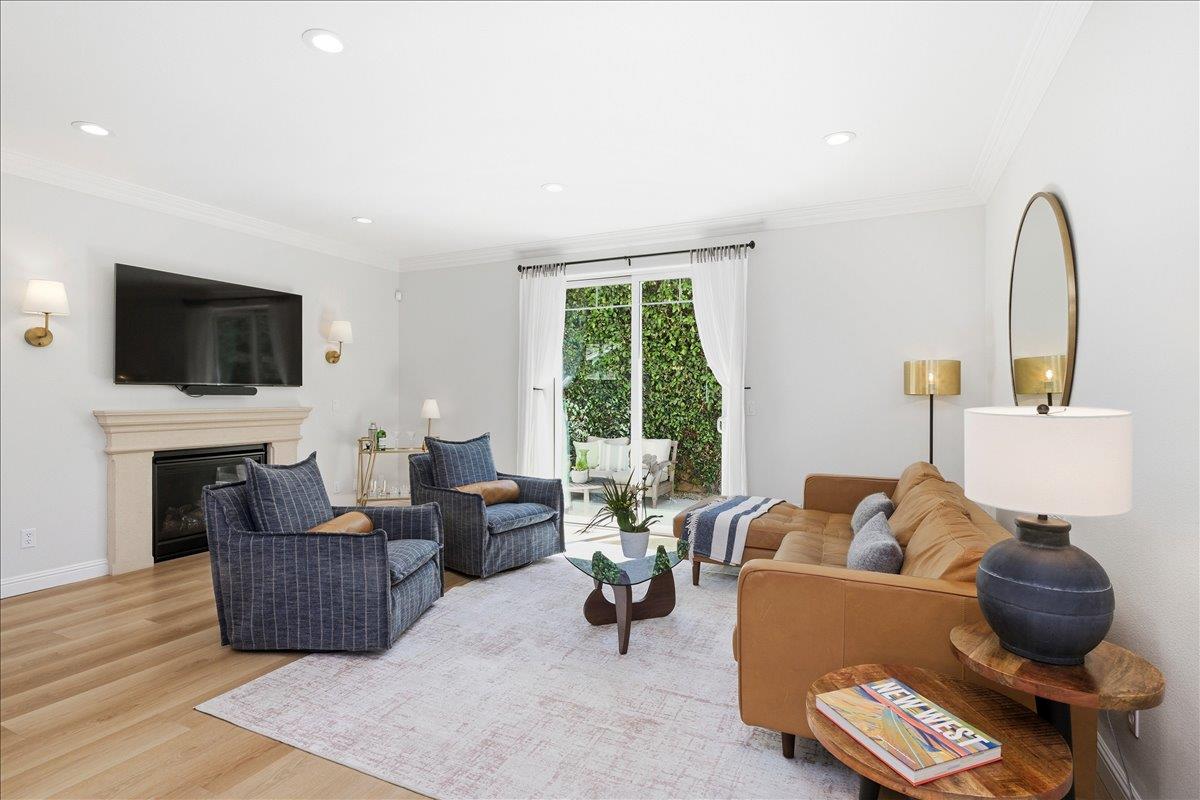 Detail Gallery Image 4 of 33 For 111 George Ct, Campbell,  CA 95008 - 4 Beds | 2/1 Baths