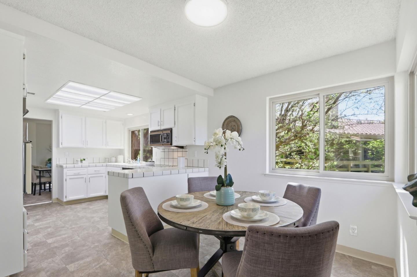 Photo #11: ML82039937 Listing: Photo #11