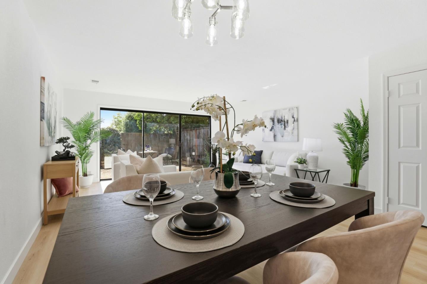 Detail Gallery Image 20 of 38 For 17101 Creekside Cir, Morgan Hill,  CA 95037 - 2 Beds | 2/1 Baths