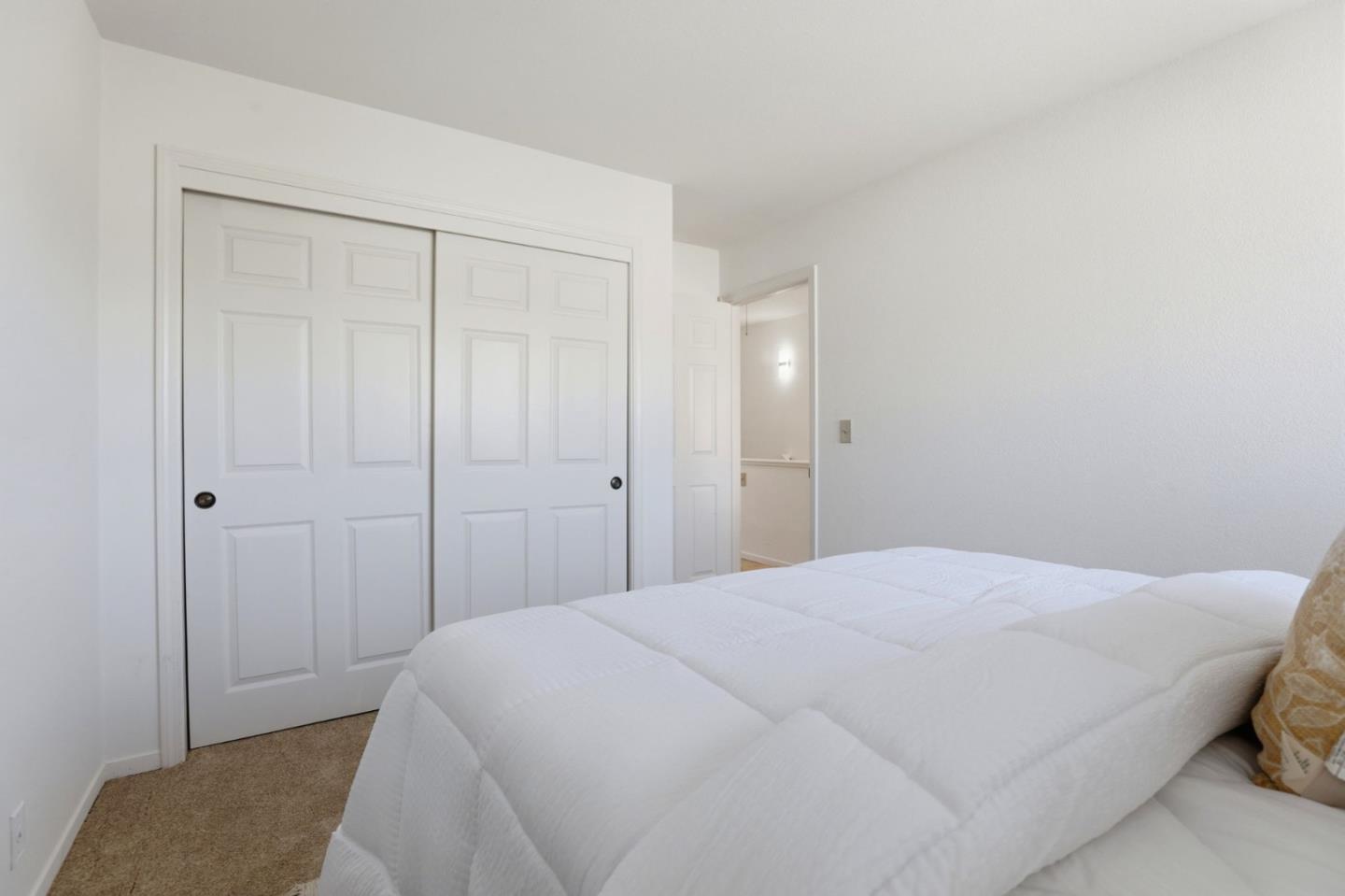 Detail Gallery Image 23 of 38 For 17101 Creekside Cir, Morgan Hill,  CA 95037 - 2 Beds | 2/1 Baths