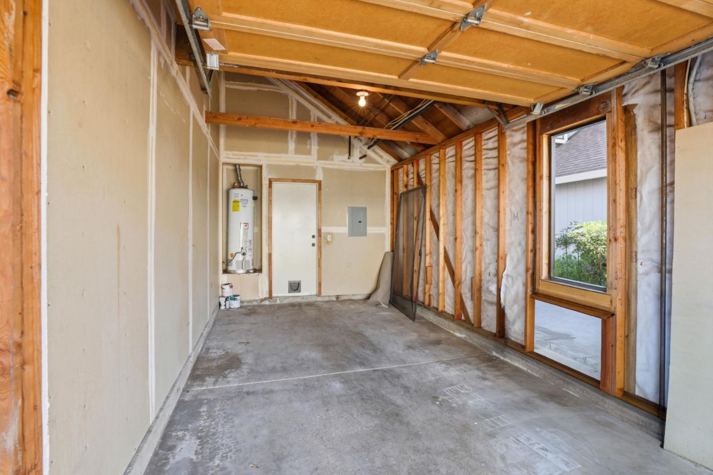 Detail Gallery Image 33 of 38 For 17101 Creekside Cir, Morgan Hill,  CA 95037 - 2 Beds | 2/1 Baths