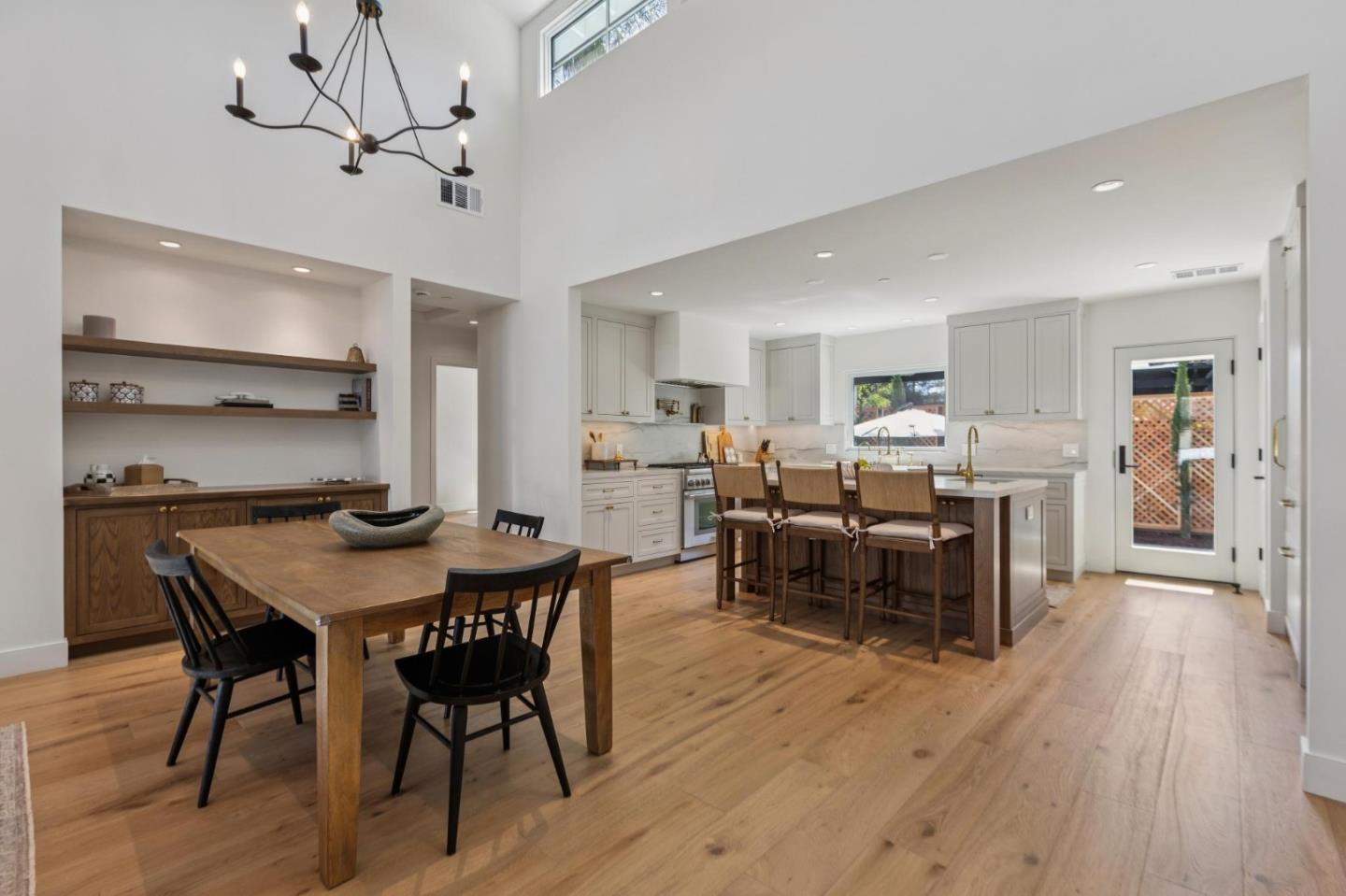 Detail Gallery Image 15 of 51 For 2 Augusta Ct, Los Gatos,  CA 95030 - 4 Beds | 3 Baths