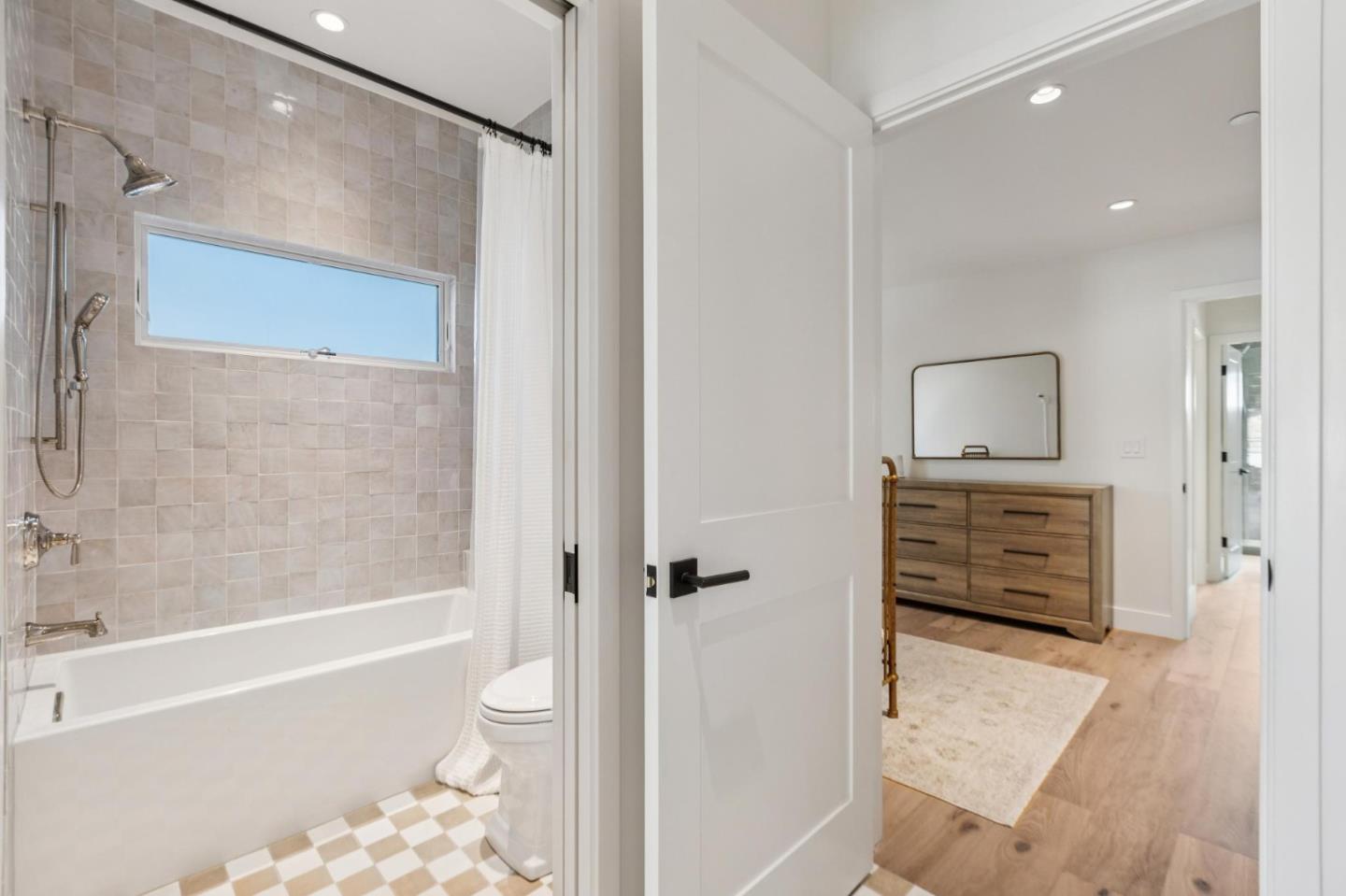 Detail Gallery Image 35 of 51 For 2 Augusta Ct, Los Gatos,  CA 95030 - 4 Beds | 3 Baths