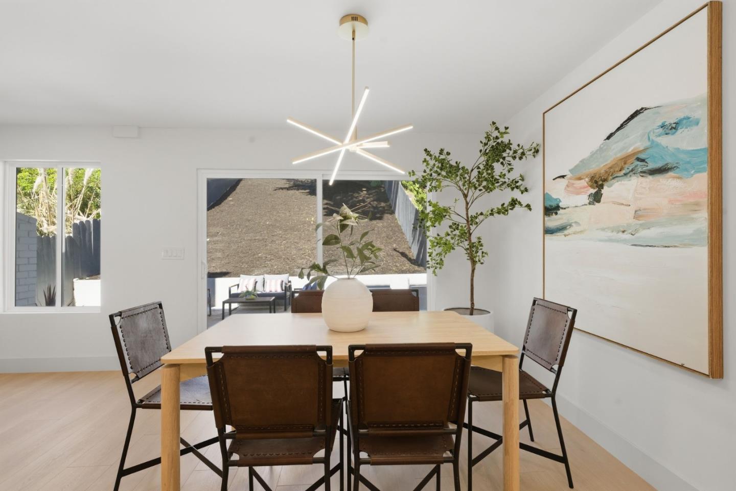 Detail Gallery Image 13 of 62 For 276 Dennis Dr, Daly City,  CA 94015 - 4 Beds | 2/1 Baths