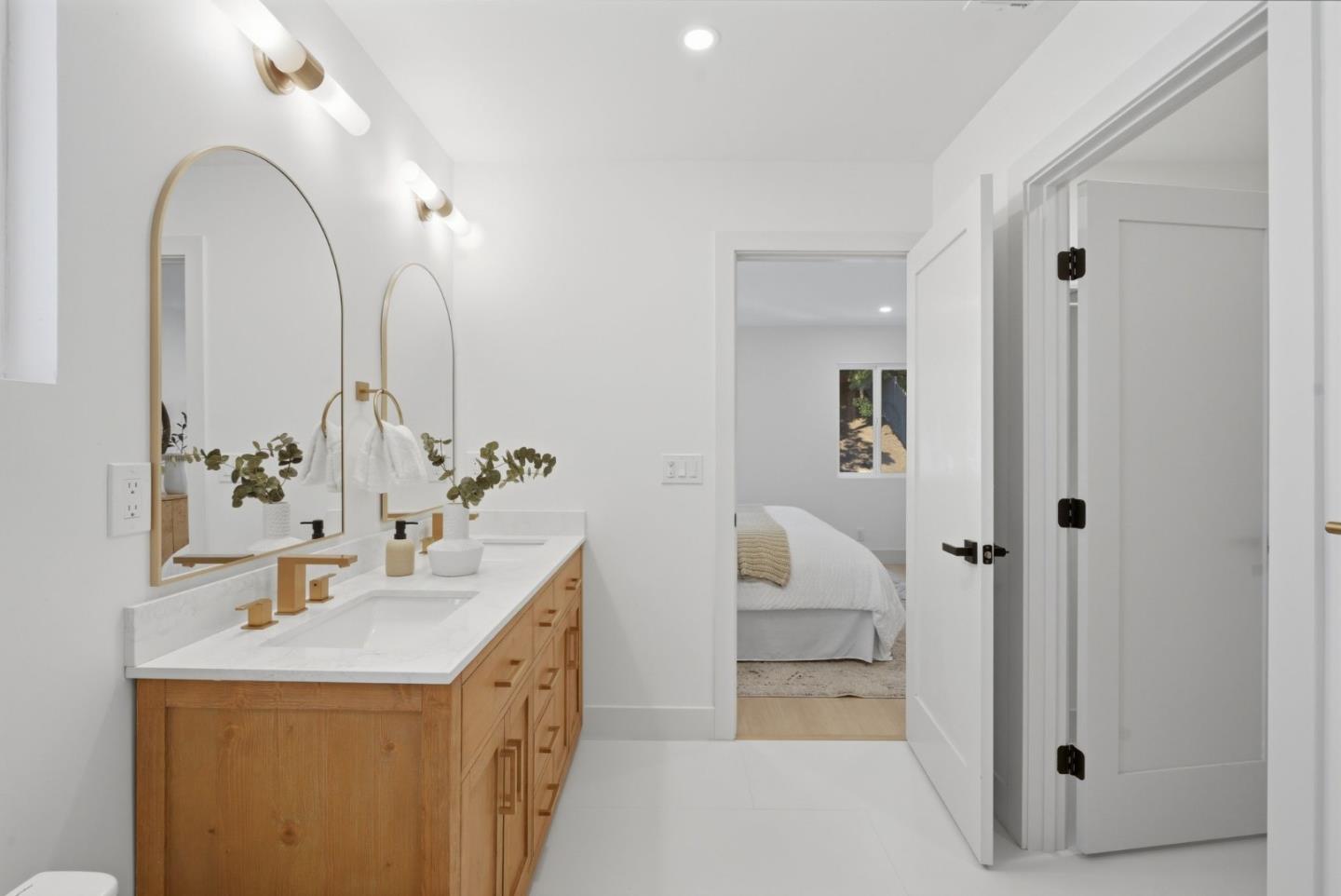 Detail Gallery Image 28 of 62 For 276 Dennis Dr, Daly City,  CA 94015 - 4 Beds | 2/1 Baths