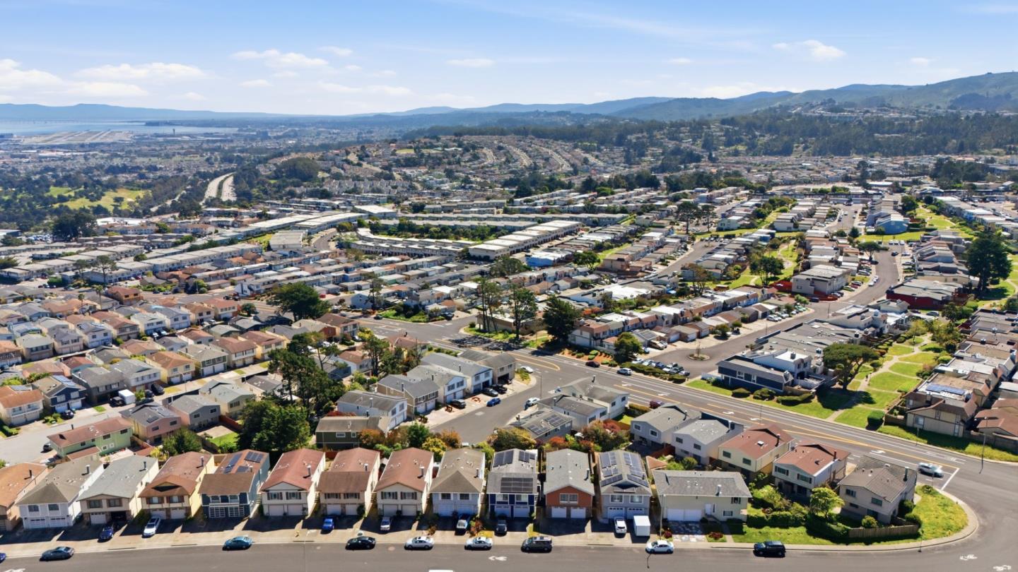 Detail Gallery Image 54 of 62 For 276 Dennis Dr, Daly City,  CA 94015 - 4 Beds | 2/1 Baths