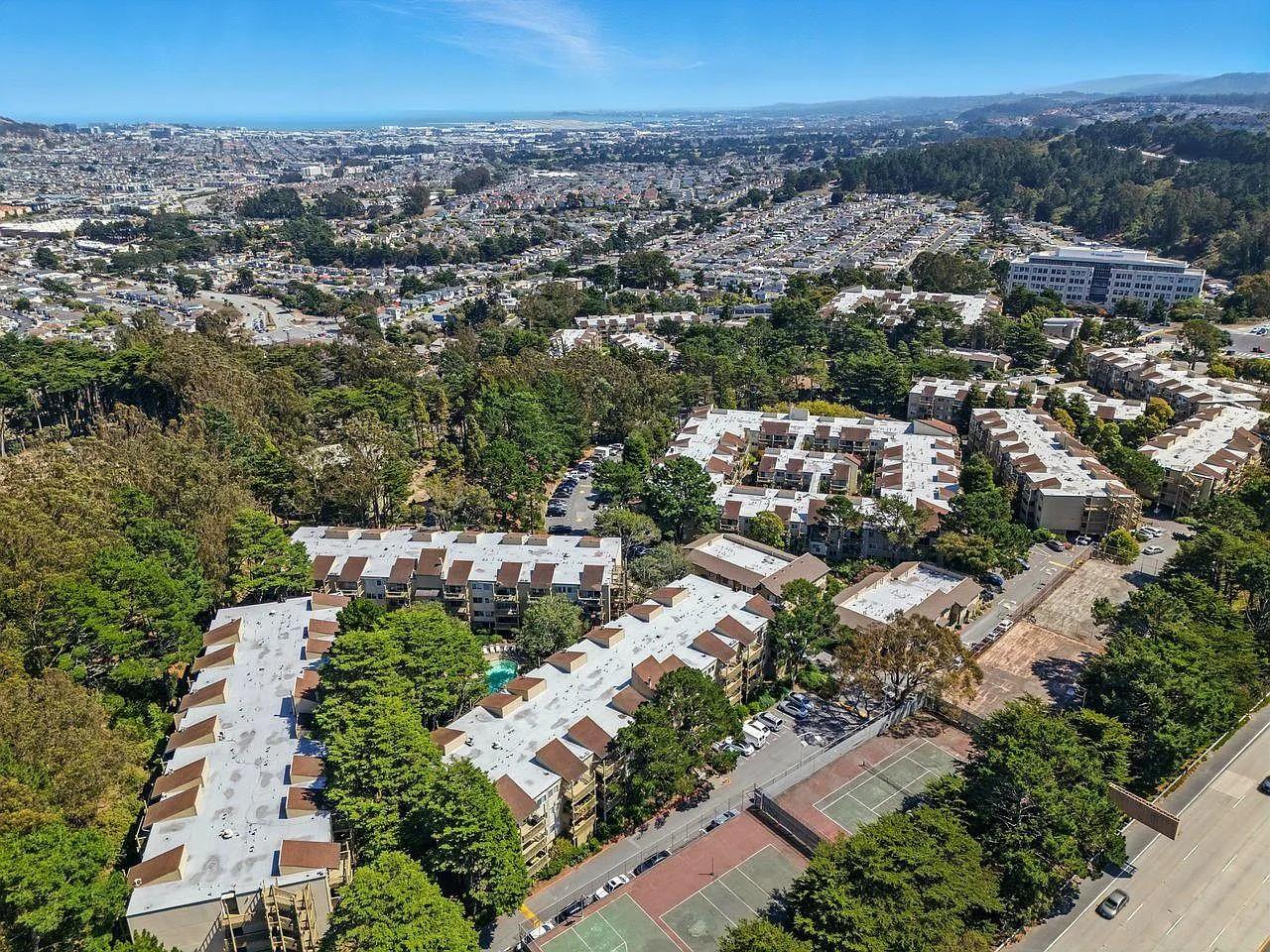 Detail Gallery Image 29 of 39 For 381 Half Moon Ln #209,  Daly City,  CA 94015 - 1 Beds | 1 Baths