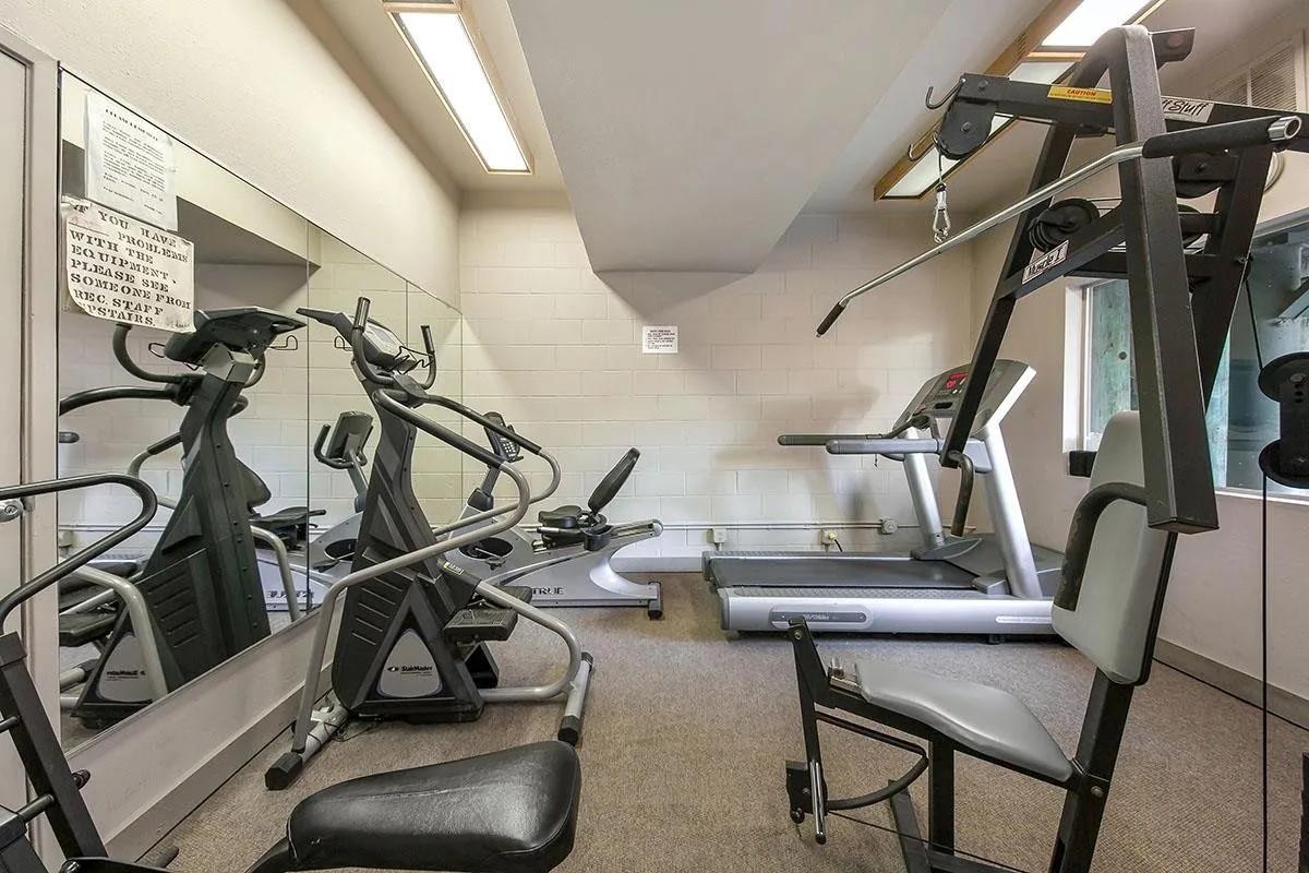 Detail Gallery Image 35 of 39 For 381 Half Moon Ln #209,  Daly City,  CA 94015 - 1 Beds | 1 Baths