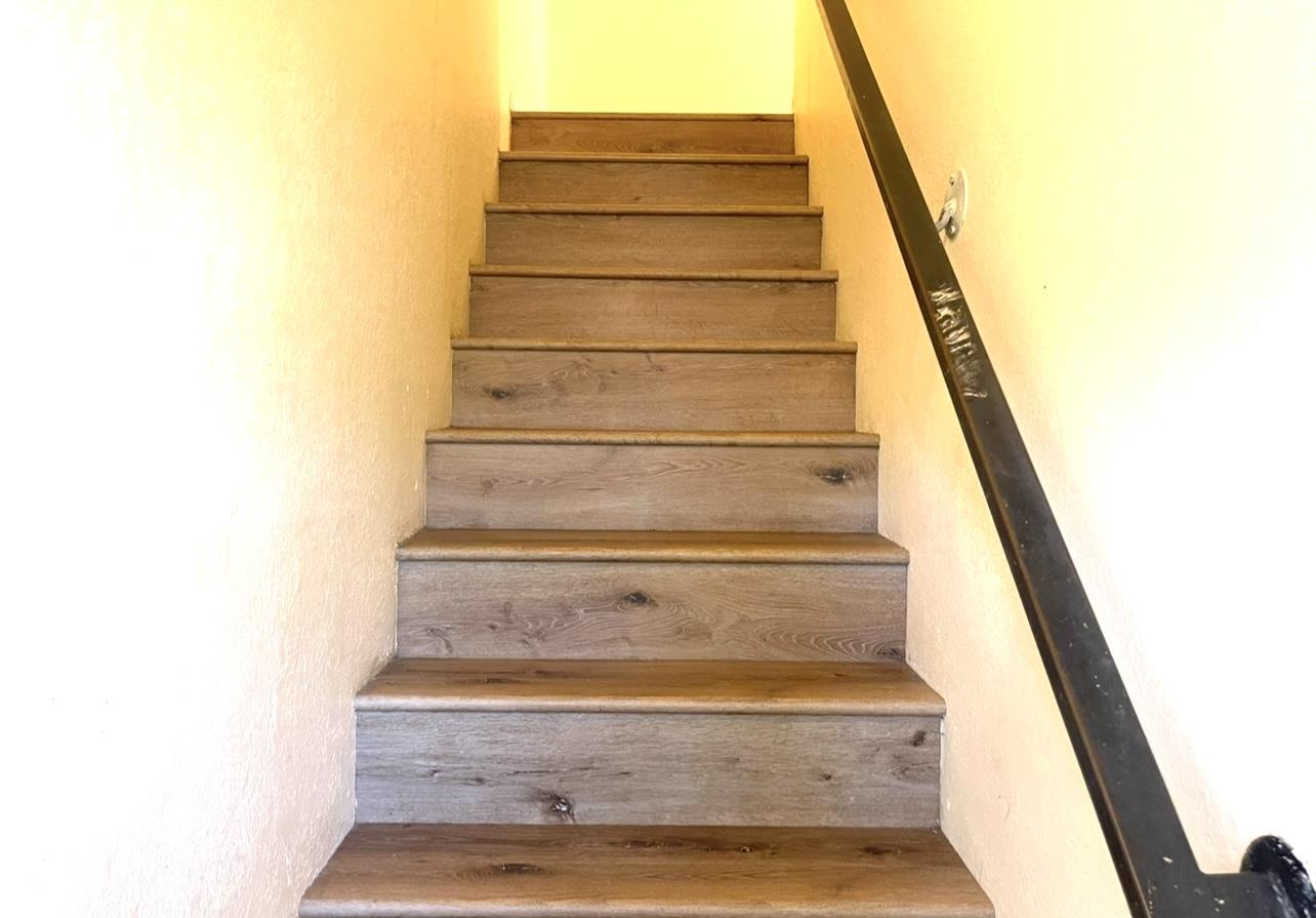 Detail Gallery Image 7 of 16 For 1363 Mcquesten Dr #C,  San Jose,  CA 95122 - 3 Beds | 1/1 Baths