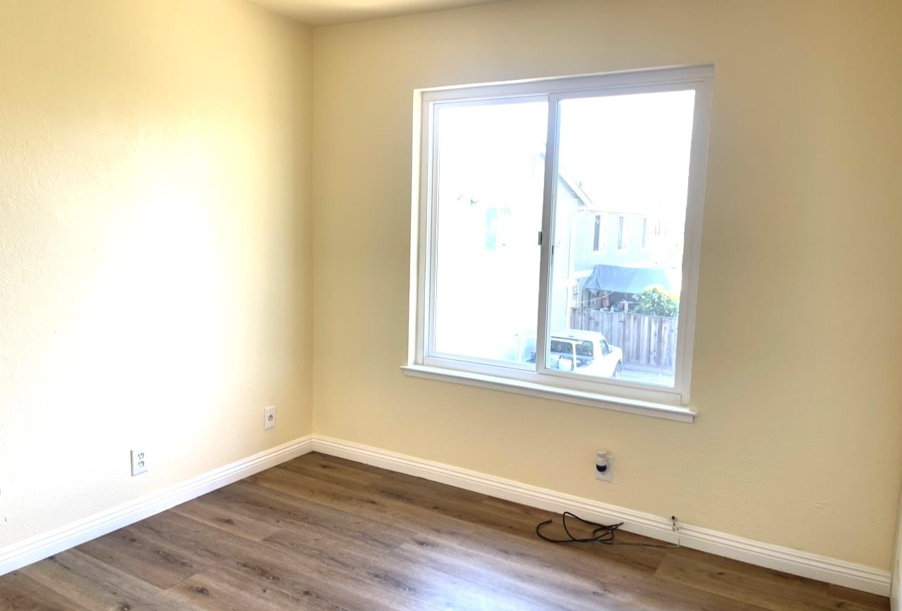 Detail Gallery Image 8 of 16 For 1363 Mcquesten Dr #C,  San Jose,  CA 95122 - 3 Beds | 1/1 Baths