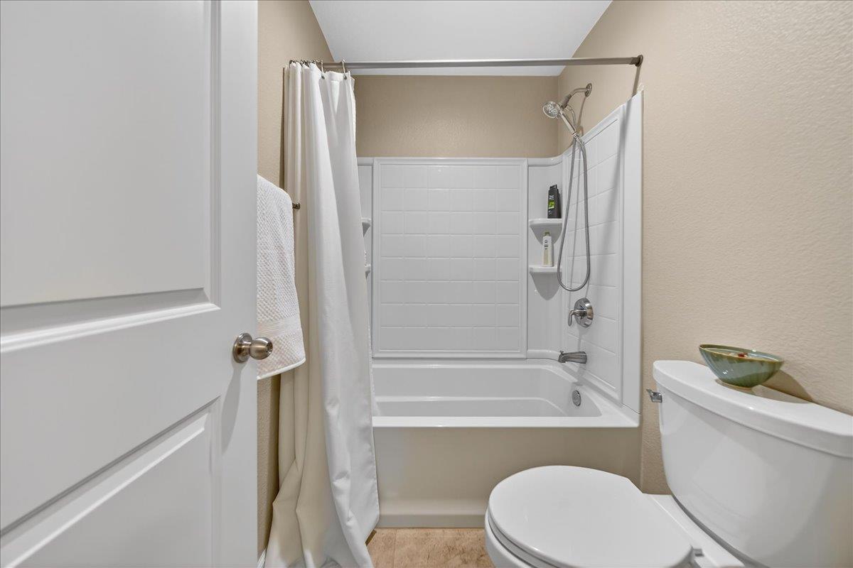 Detail Gallery Image 35 of 43 For 17603 Reynolds St, Marina,  CA 93933 - 3 Beds | 2/1 Baths