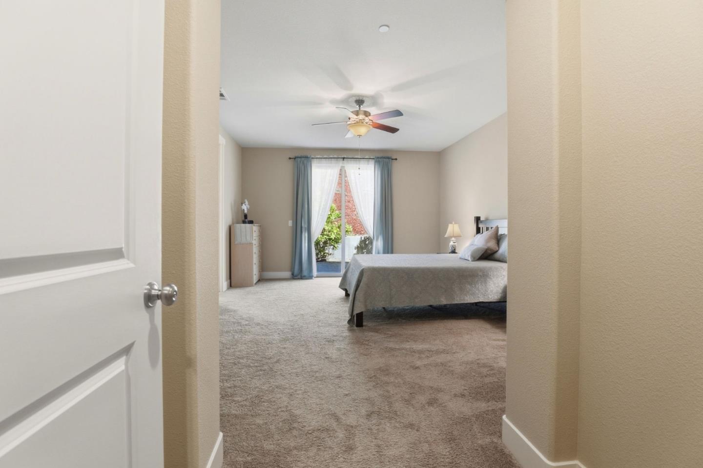 Detail Gallery Image 21 of 41 For 1575 Sunflower Dr, Hollister,  CA 95023 - 4 Beds | 2 Baths