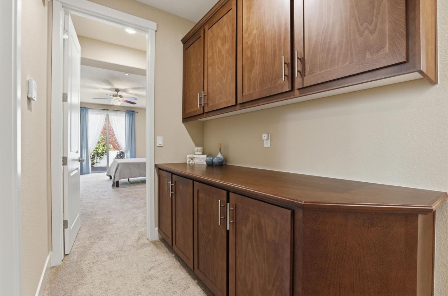 Detail Gallery Image 22 of 41 For 1575 Sunflower Dr, Hollister,  CA 95023 - 4 Beds | 2 Baths