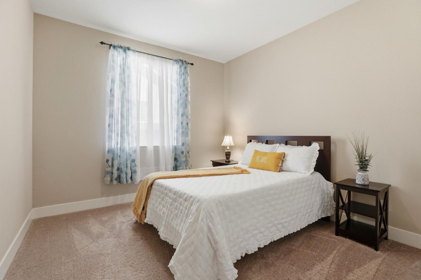 Detail Gallery Image 28 of 41 For 1575 Sunflower Dr, Hollister,  CA 95023 - 4 Beds | 2 Baths