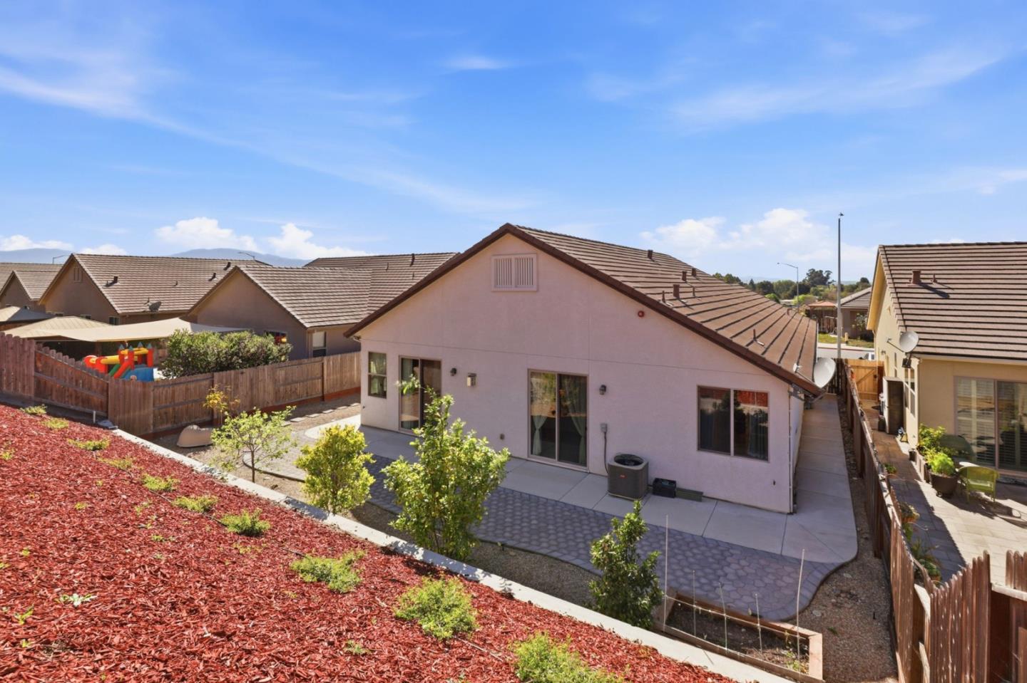 Detail Gallery Image 41 of 41 For 1575 Sunflower Dr, Hollister,  CA 95023 - 4 Beds | 2 Baths