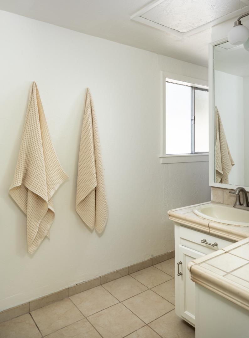 Detail Gallery Image 27 of 44 For 8215 Glen Arbor Rd, Ben Lomond,  CA 95005 - 3 Beds | 2 Baths