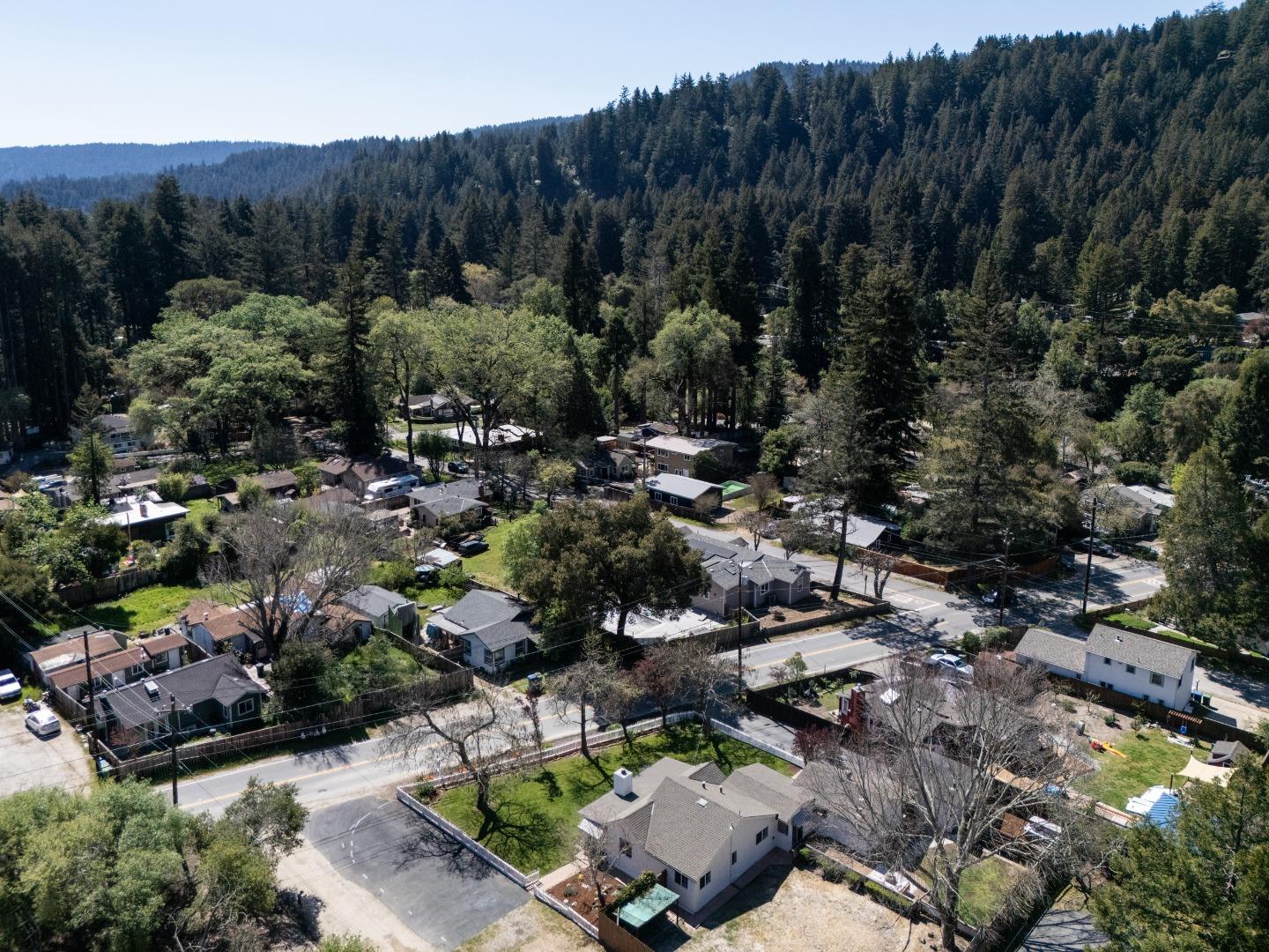 Detail Gallery Image 39 of 44 For 8215 Glen Arbor Rd, Ben Lomond,  CA 95005 - 3 Beds | 2 Baths