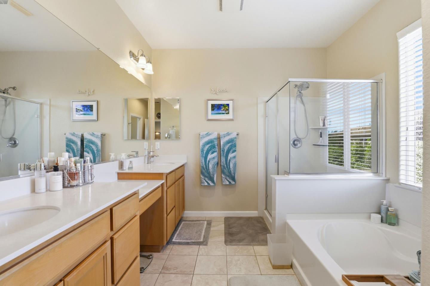 Detail Gallery Image 22 of 35 For 9554 Rodeo Dr, Gilroy,  CA 95020 - 5 Beds | 3 Baths