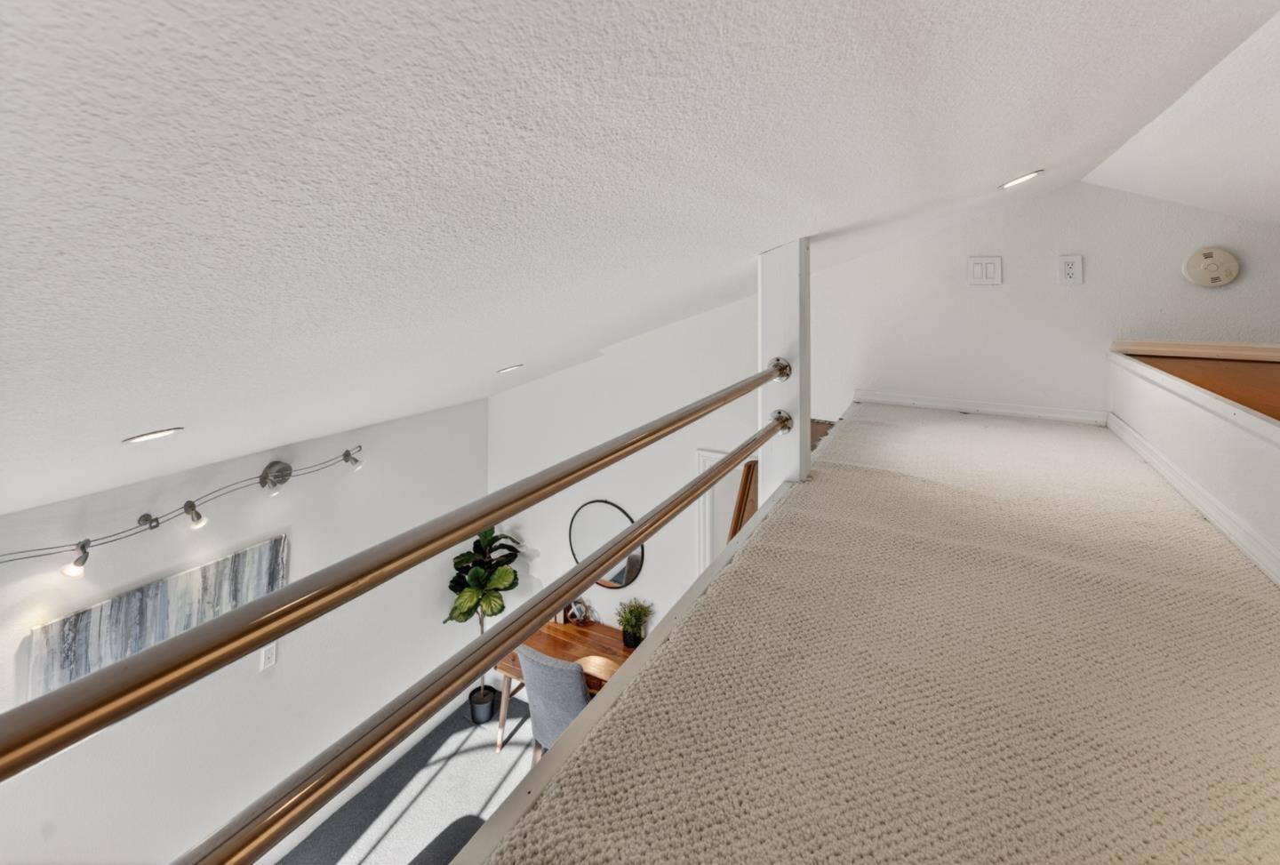 Detail Gallery Image 15 of 97 For 1487 Fallen Leaf Ln, Los Altos,  CA 94024 - 5 Beds | 4 Baths