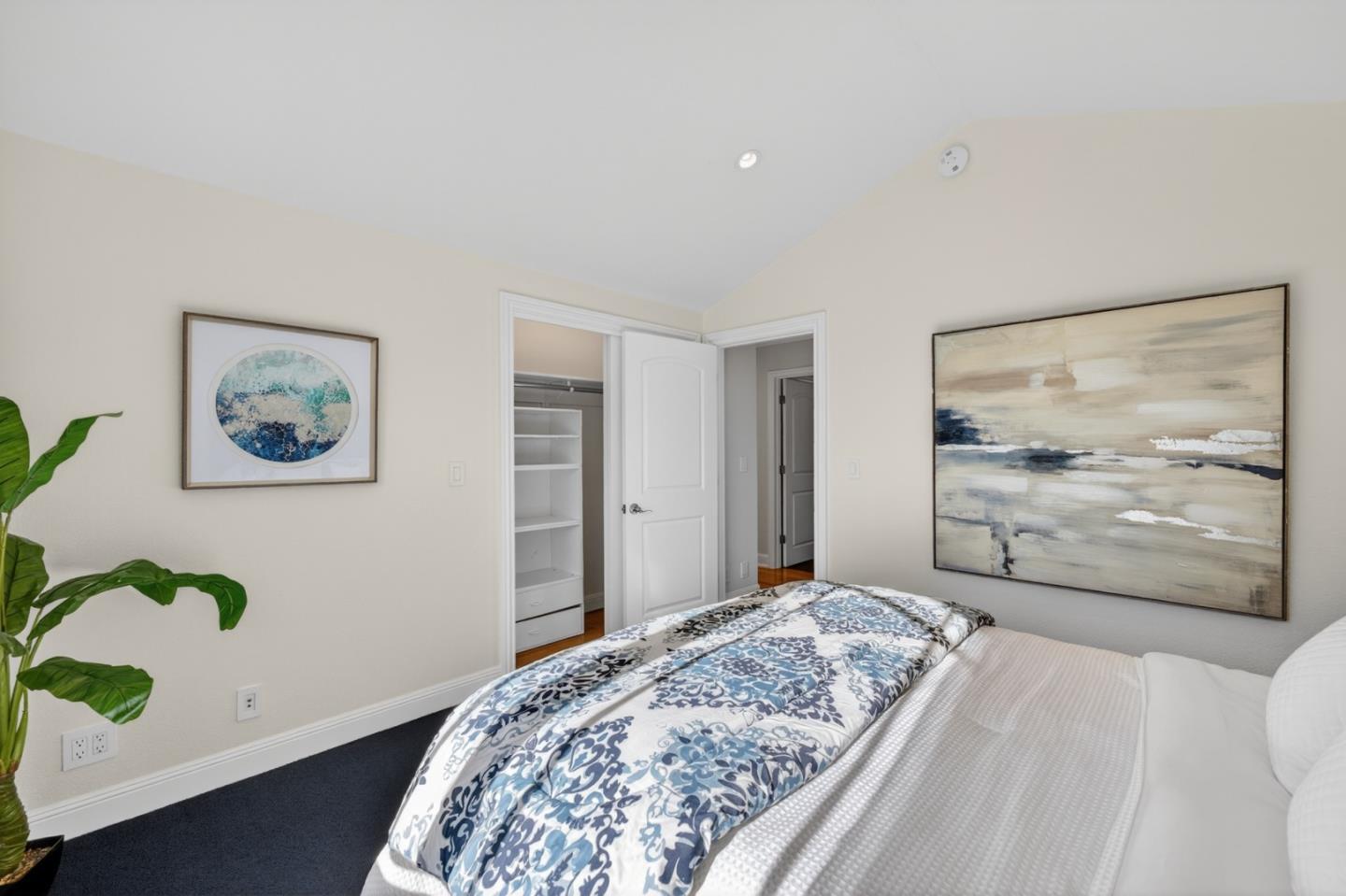 Detail Gallery Image 19 of 97 For 1487 Fallen Leaf Ln, Los Altos,  CA 94024 - 5 Beds | 4 Baths