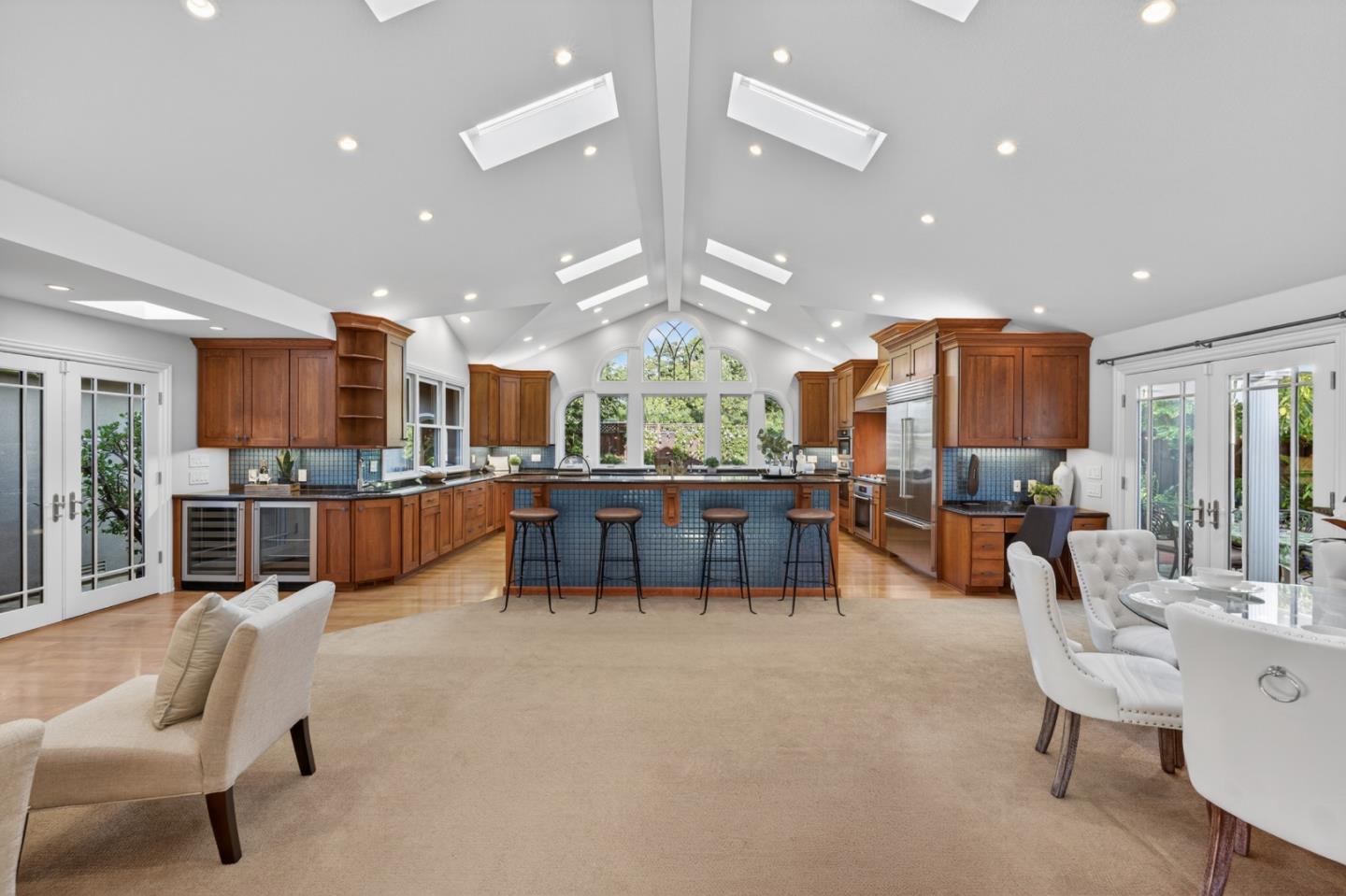 Detail Gallery Image 45 of 97 For 1487 Fallen Leaf Ln, Los Altos,  CA 94024 - 5 Beds | 4 Baths