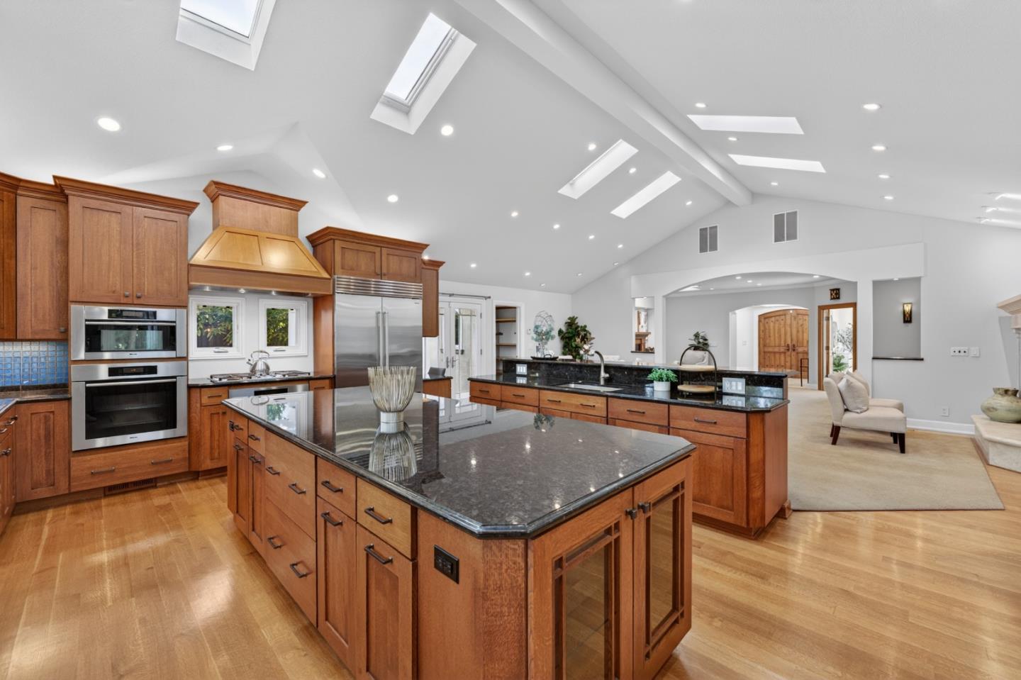 Detail Gallery Image 57 of 97 For 1487 Fallen Leaf Ln, Los Altos,  CA 94024 - 5 Beds | 4 Baths