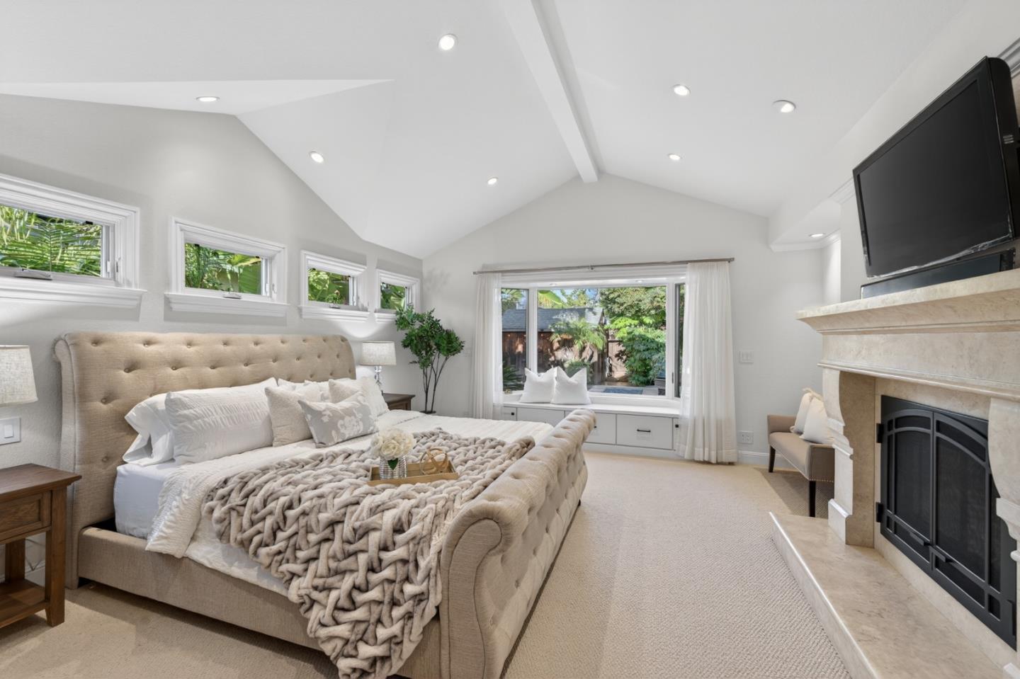 Detail Gallery Image 63 of 97 For 1487 Fallen Leaf Ln, Los Altos,  CA 94024 - 5 Beds | 4 Baths