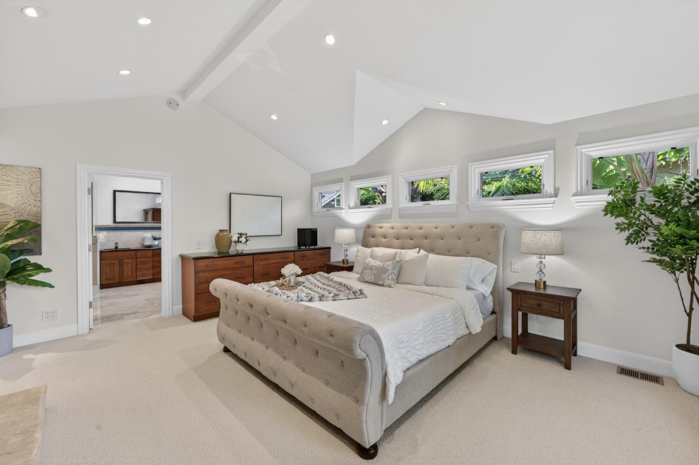 Detail Gallery Image 65 of 97 For 1487 Fallen Leaf Ln, Los Altos,  CA 94024 - 5 Beds | 4 Baths