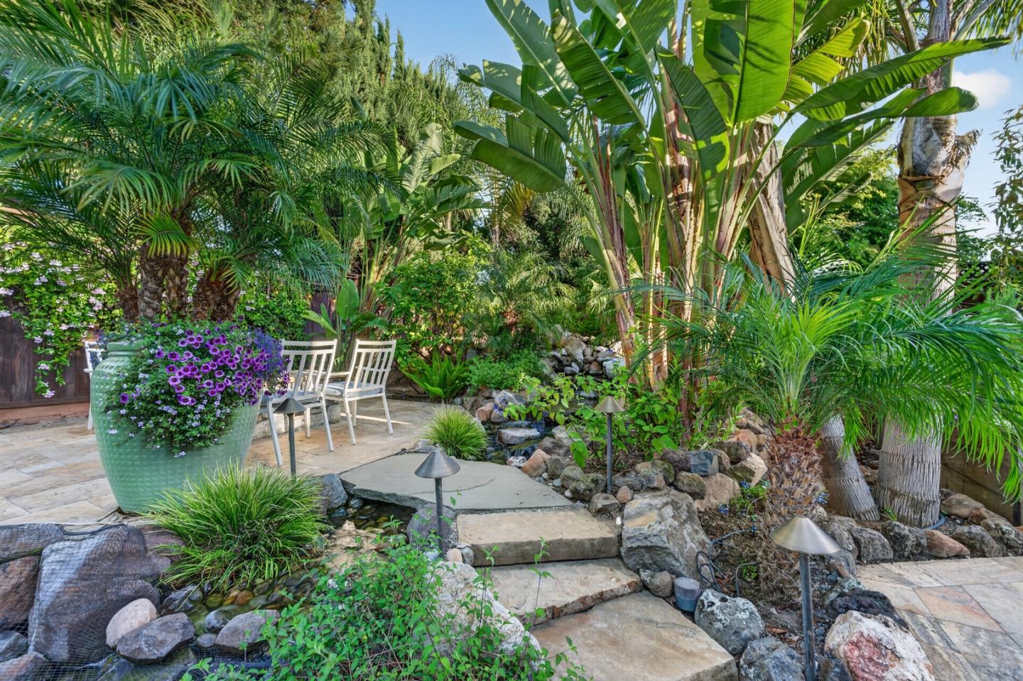 Detail Gallery Image 82 of 97 For 1487 Fallen Leaf Ln, Los Altos,  CA 94024 - 5 Beds | 4 Baths