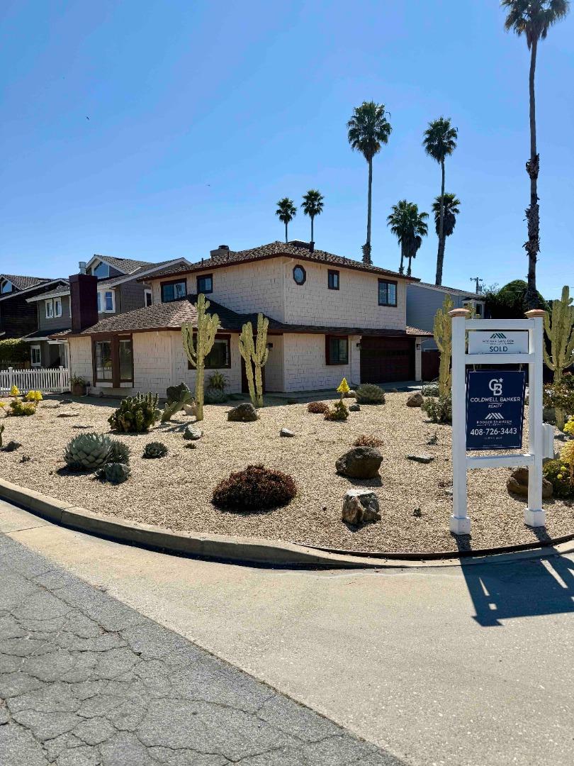 Front Image Thumbnail for ML82039954