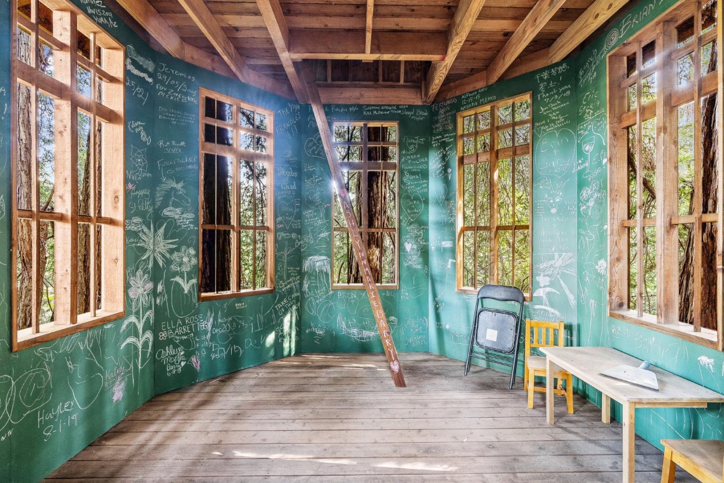 Detail Gallery Image 104 of 112 For 220 Falcon Hl, Santa Cruz,  CA 95065 - 5 Beds | 5/1 Baths