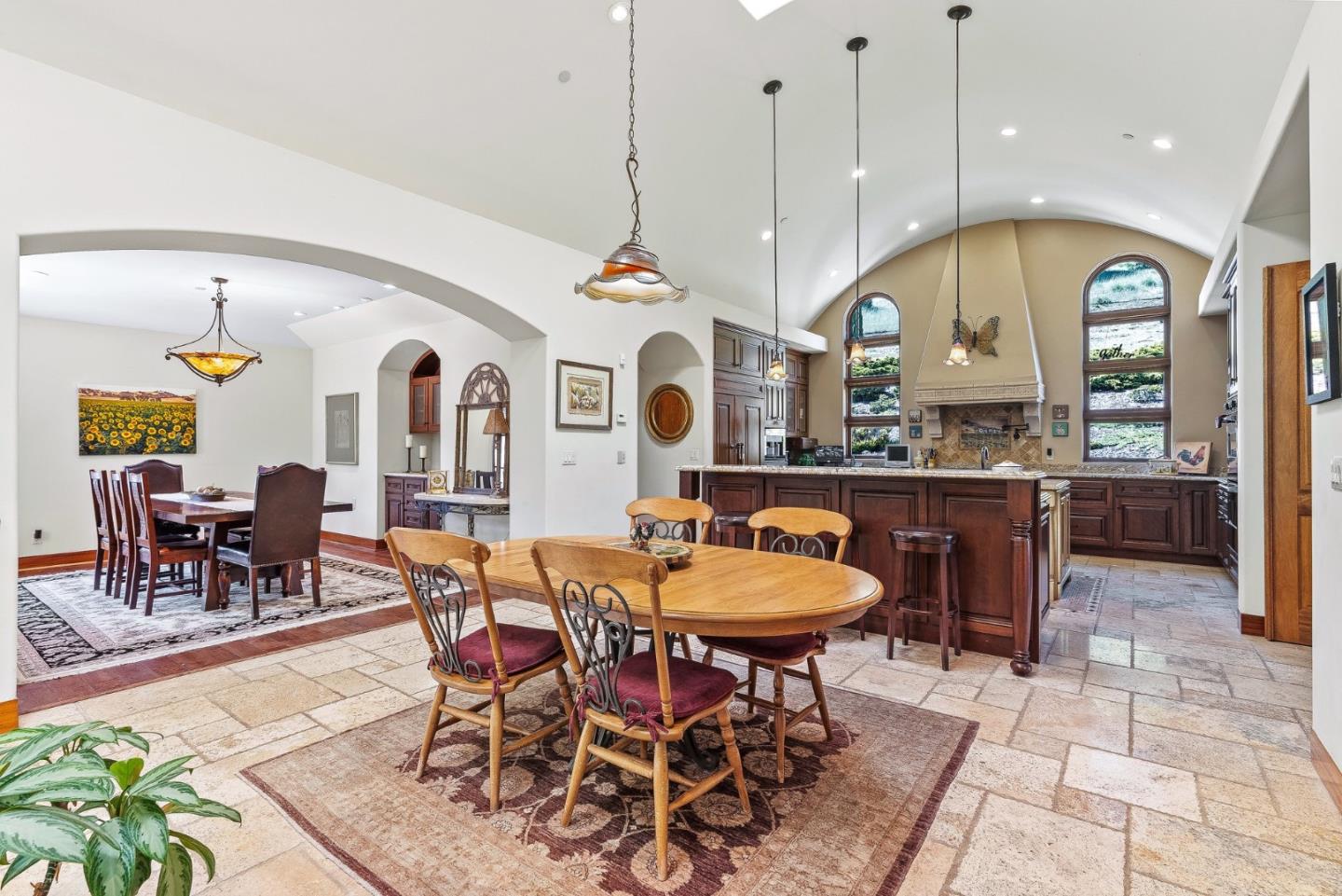 Detail Gallery Image 29 of 112 For 220 Falcon Hl, Santa Cruz,  CA 95065 - 5 Beds | 5/1 Baths