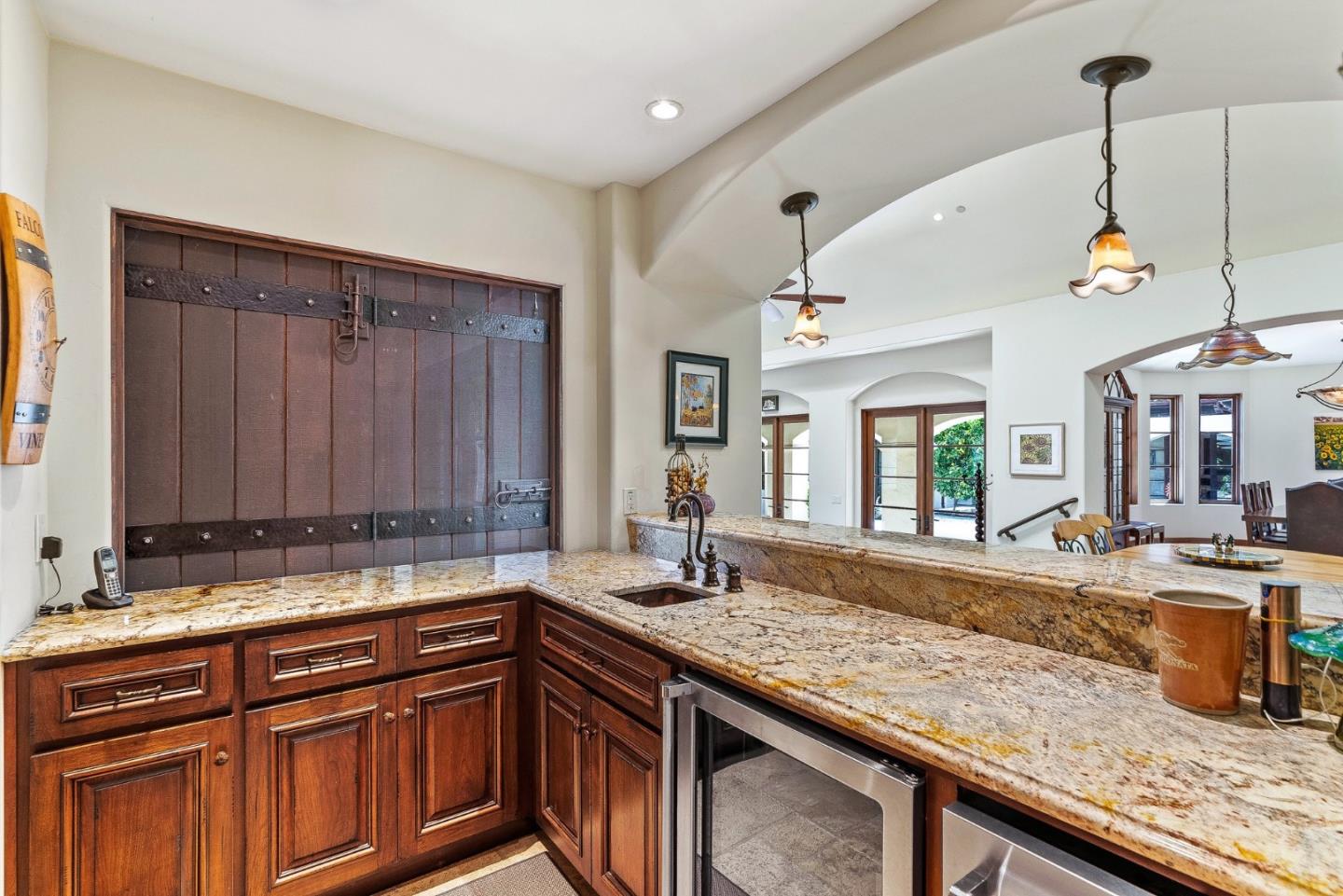 Detail Gallery Image 37 of 112 For 220 Falcon Hl, Santa Cruz,  CA 95065 - 5 Beds | 5/1 Baths