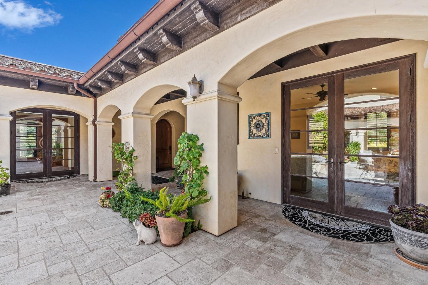 Detail Gallery Image 59 of 112 For 220 Falcon Hl, Santa Cruz,  CA 95065 - 5 Beds | 5/1 Baths