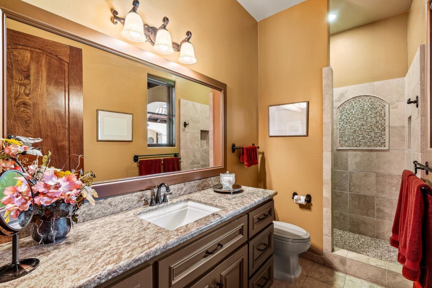 Detail Gallery Image 63 of 112 For 220 Falcon Hl, Santa Cruz,  CA 95065 - 5 Beds | 5/1 Baths