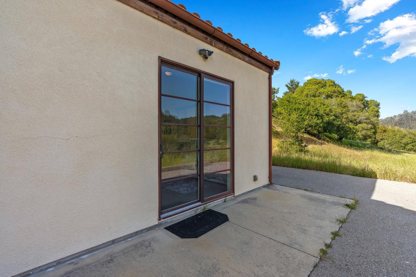 Detail Gallery Image 95 of 112 For 220 Falcon Hl, Santa Cruz,  CA 95065 - 5 Beds | 5/1 Baths