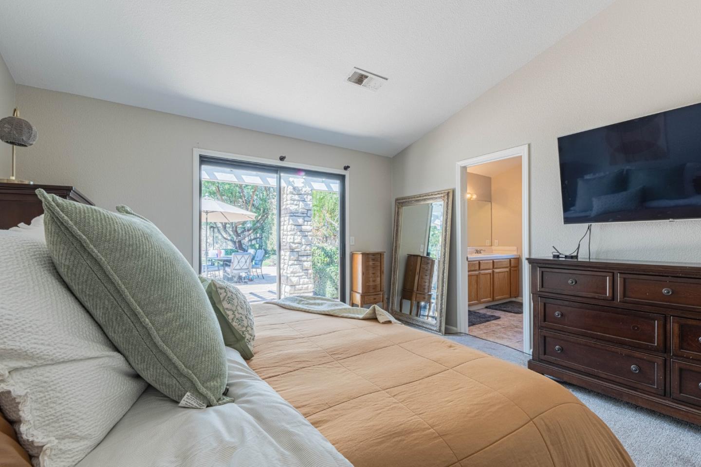 Detail Gallery Image 30 of 43 For 746 Nacional Ct, Salinas,  CA 93901 - 3 Beds | 2 Baths