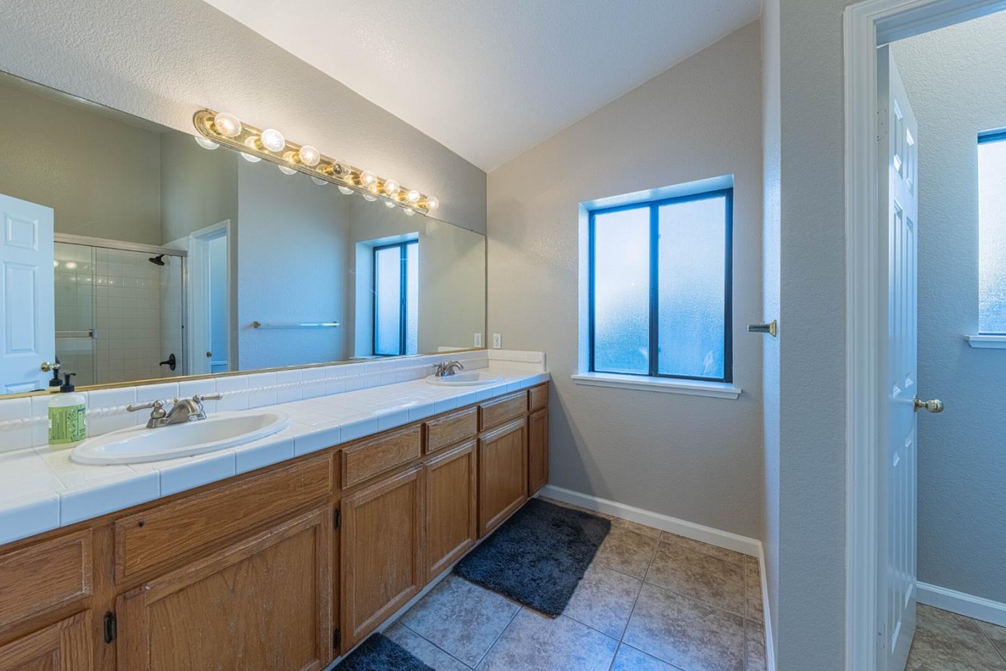 Detail Gallery Image 32 of 43 For 746 Nacional Ct, Salinas,  CA 93901 - 3 Beds | 2 Baths