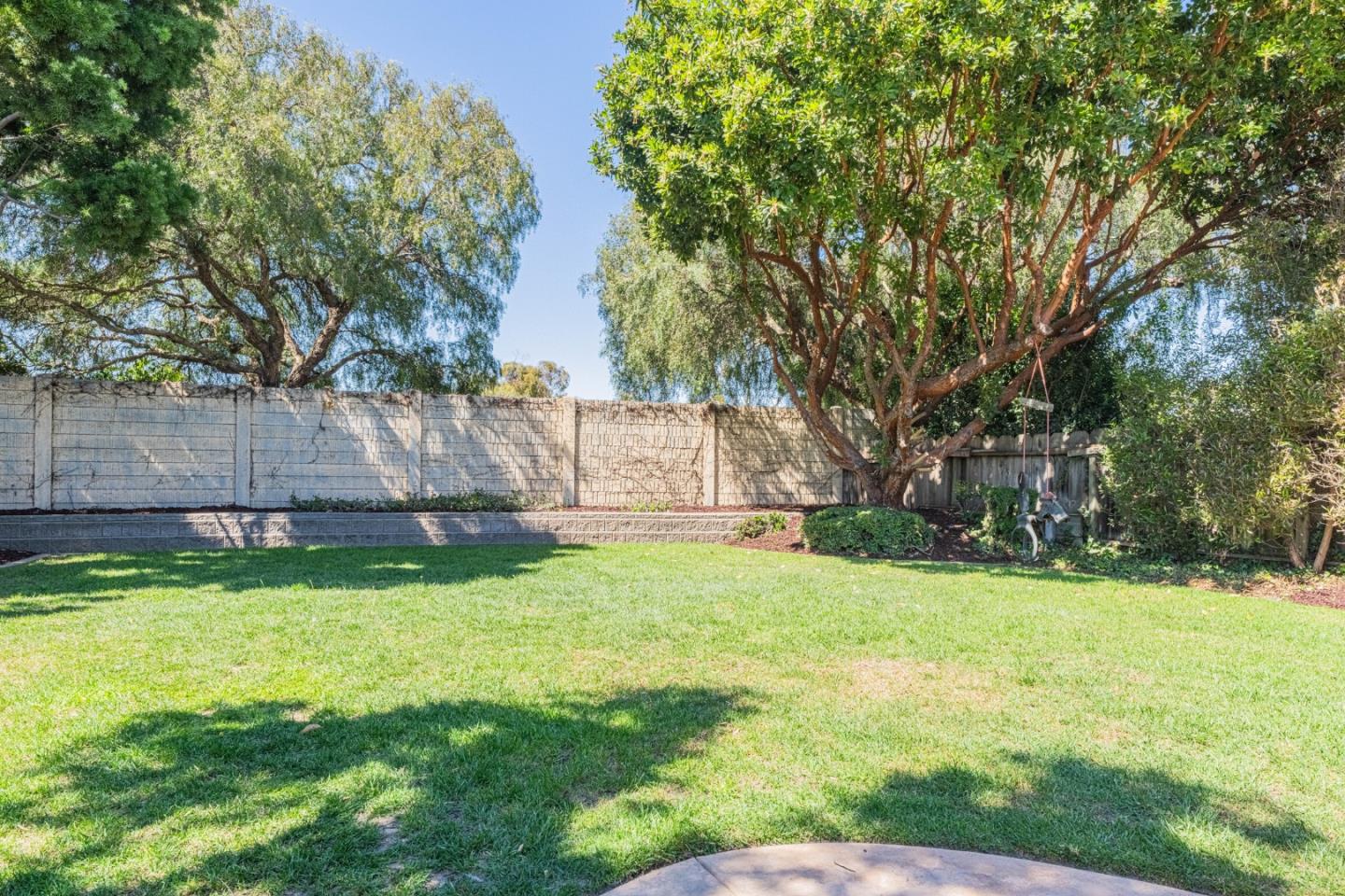 Detail Gallery Image 41 of 43 For 746 Nacional Ct, Salinas,  CA 93901 - 3 Beds | 2 Baths