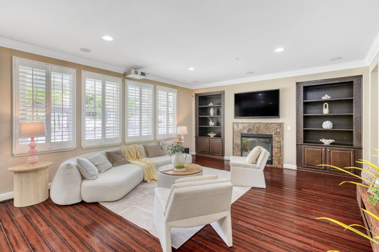 5582 Castello Court, Dublin, CA, 94568