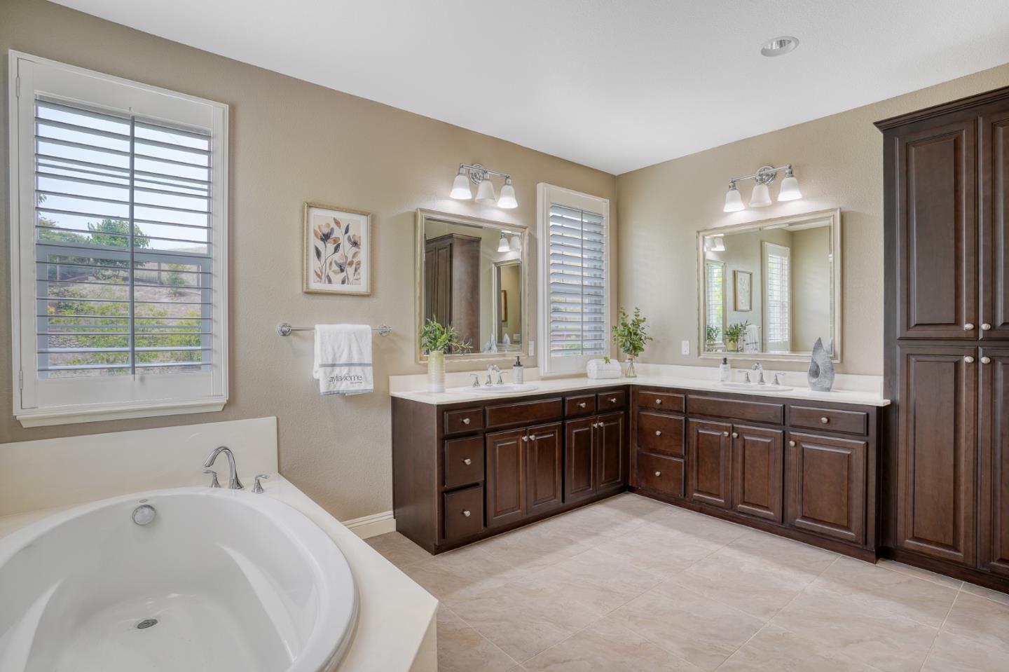 5582 Castello Court, Dublin, CA, 94568