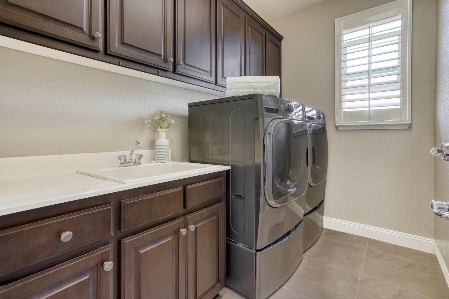 5582 Castello Court, Dublin, CA, 94568