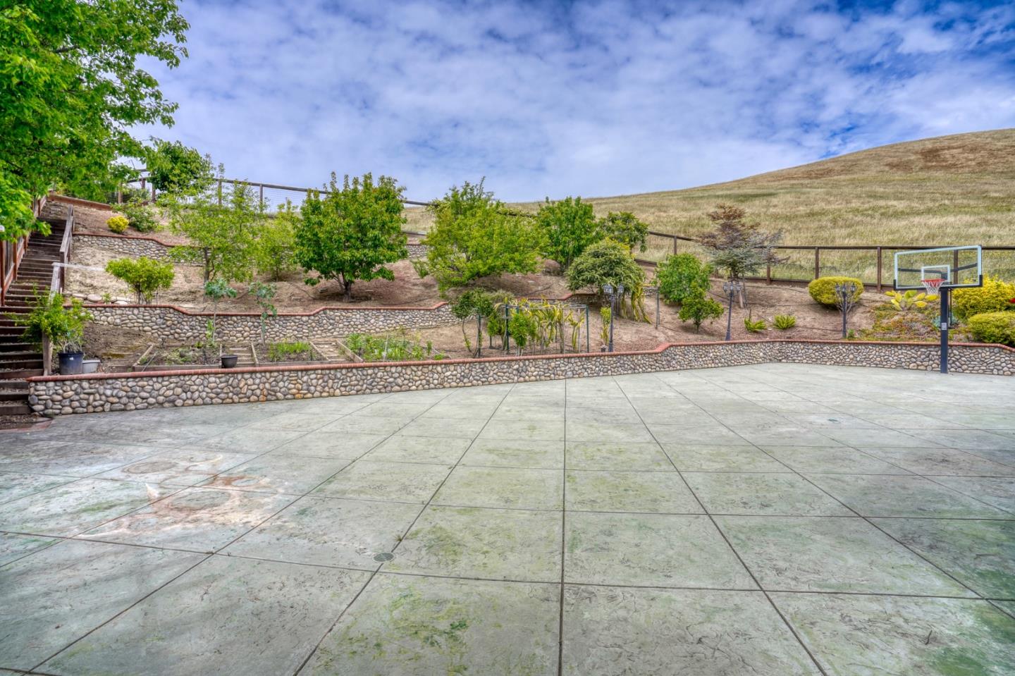 5582 Castello Court, Dublin, CA, 94568