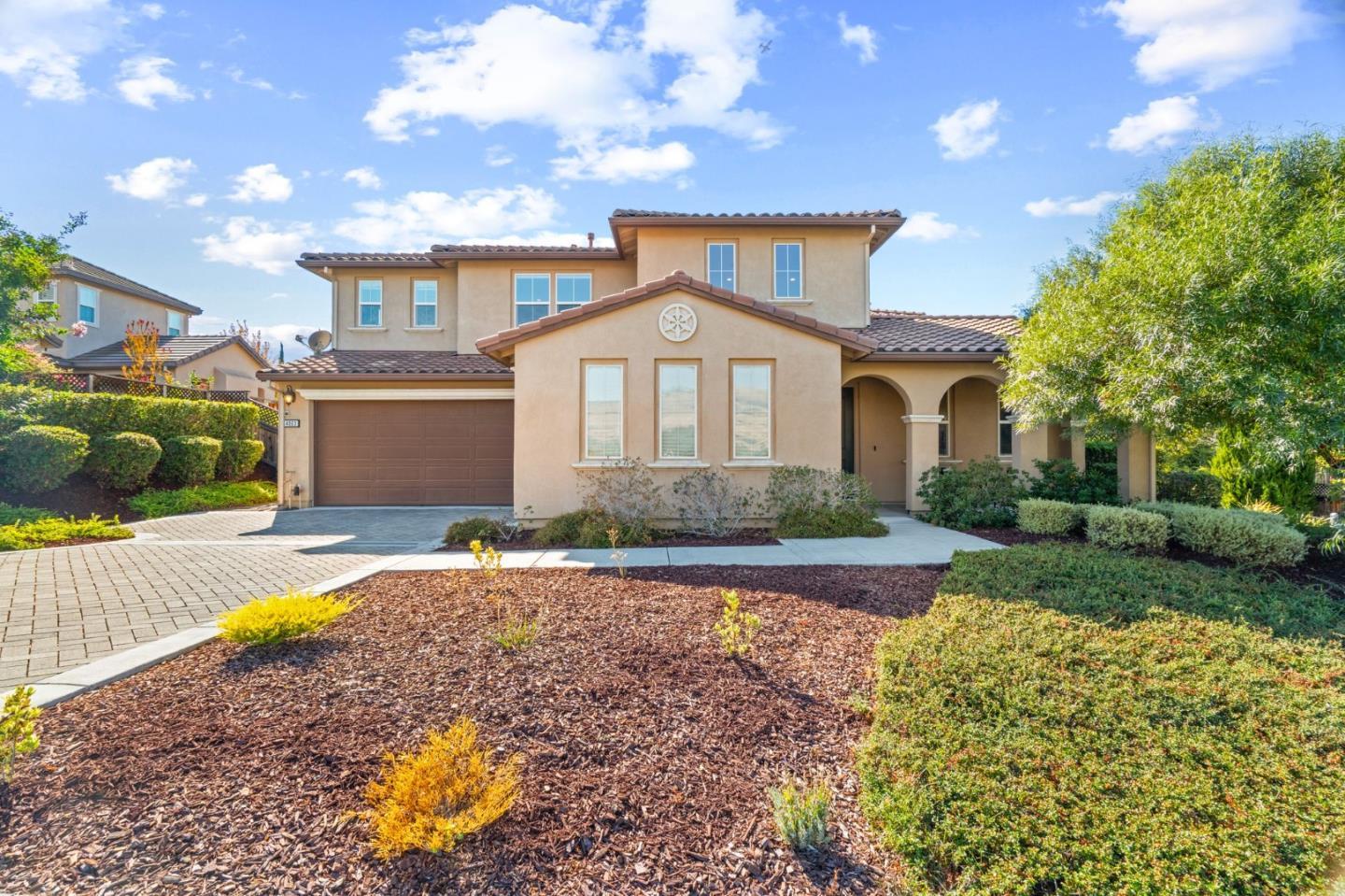 Front Image Thumbnail for ML82039960