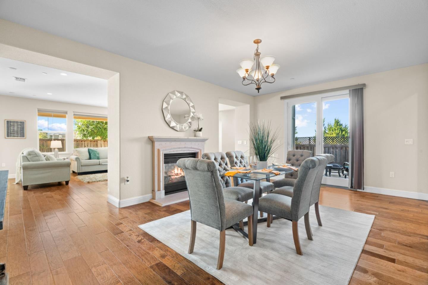 Detail Gallery Image 10 of 85 For 4063 Cadwallader Ave, San Jose,  CA 95121 - 5 Beds | 4/1 Baths