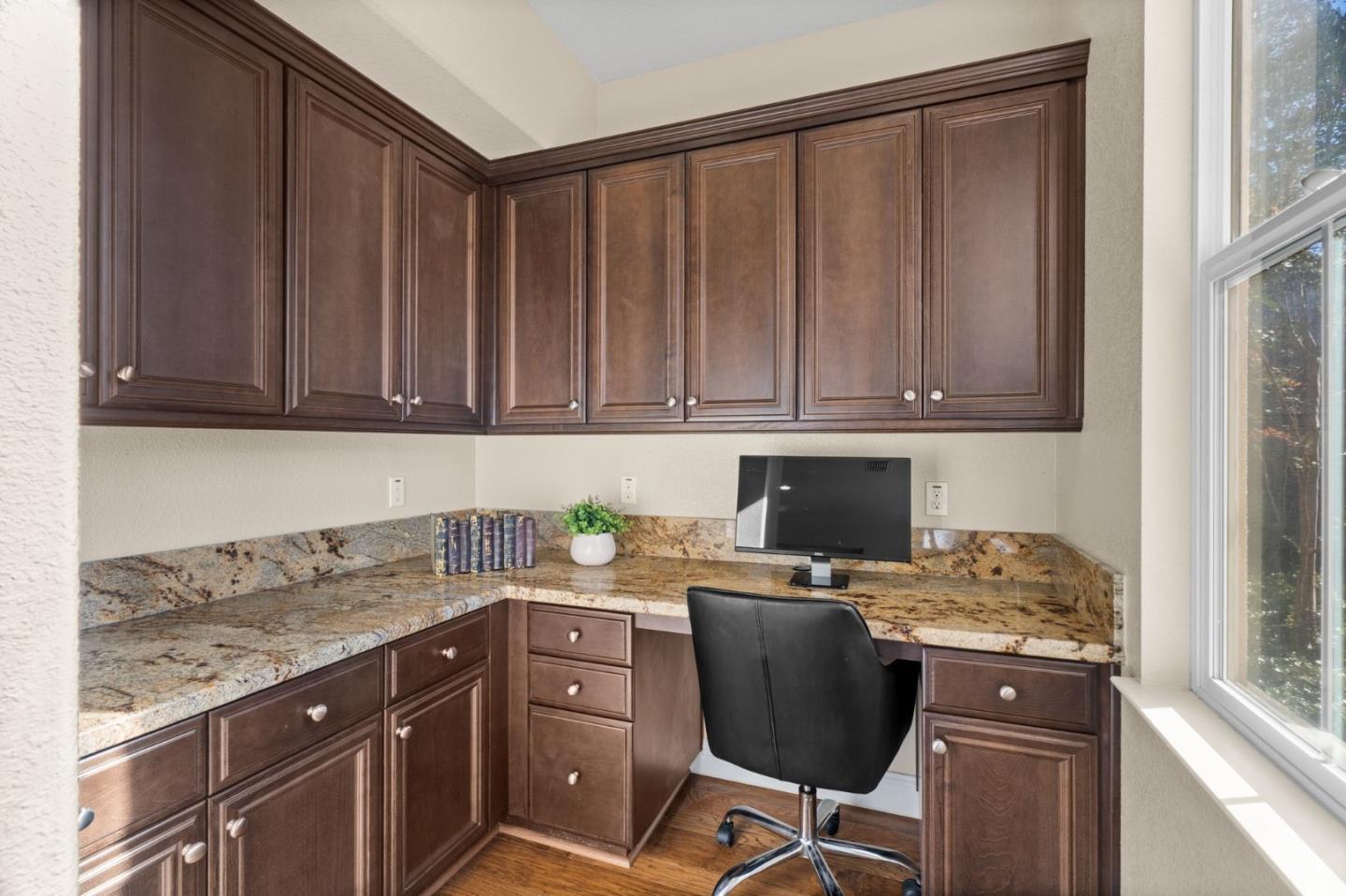 Detail Gallery Image 28 of 85 For 4063 Cadwallader Ave, San Jose,  CA 95121 - 5 Beds | 4/1 Baths