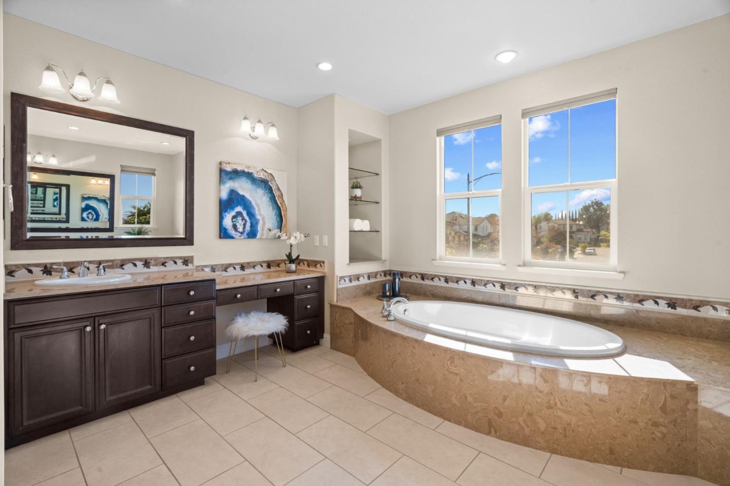 Detail Gallery Image 40 of 85 For 4063 Cadwallader Ave, San Jose,  CA 95121 - 5 Beds | 4/1 Baths